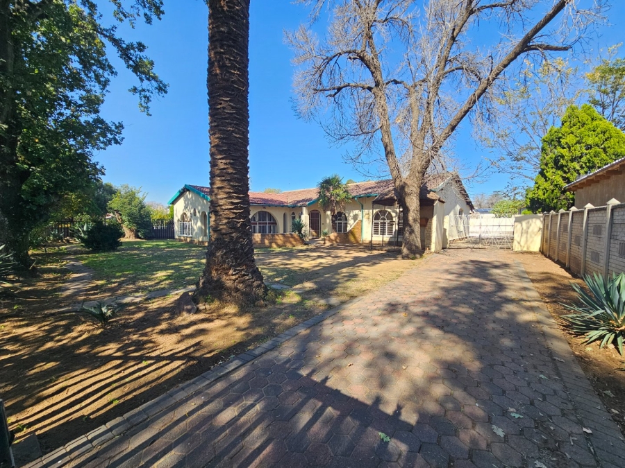 4 Bedroom Property for Sale in Vaalpark Free State
